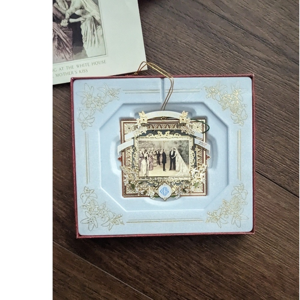 White House Historical‎ Association 2007 Christmas Ornament President Wedding